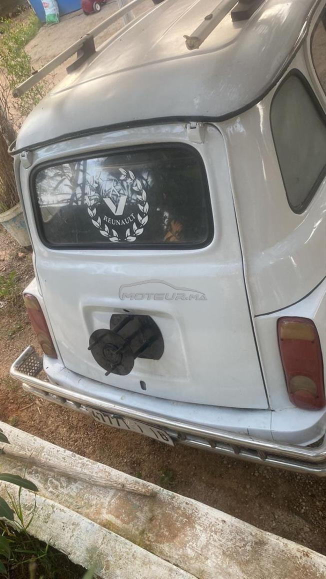 Renault R4