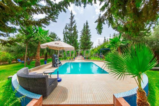 فيلا للإيجار اليومي على طريق فاس