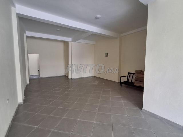 مرآب 62 م2 حدادة، على طريق مزدوج