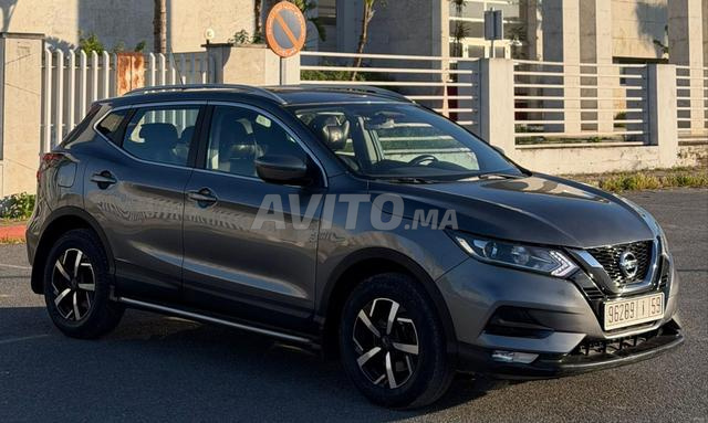 نيسان قشقاي، المالك الأول