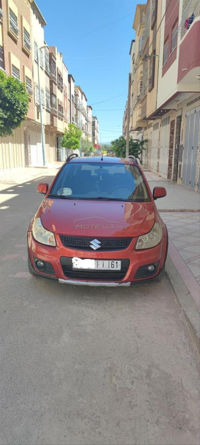voiture Suzuki sx4 très bon état 