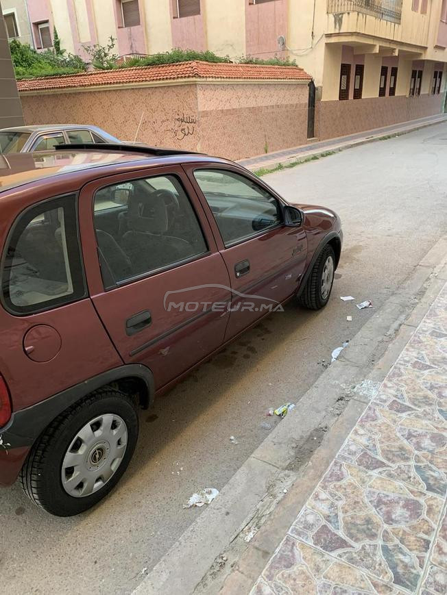 Opel Corsa Essence Manuelle 1996 à Nador