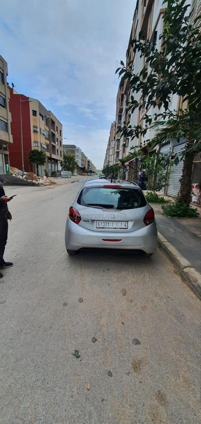 Peugeot 2008 Diesel Manuelle 2019 à Casablanca