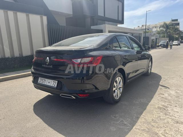 رينو ميجان، سيدان - 2