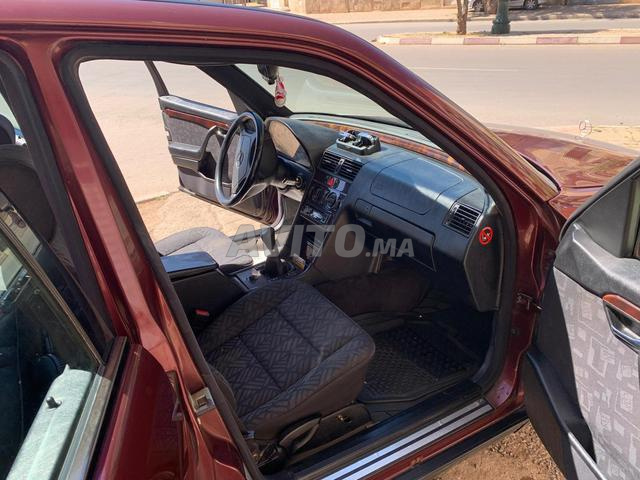 Mercedes-Benz 220 Diesel Manuelle 1996 à Oujda