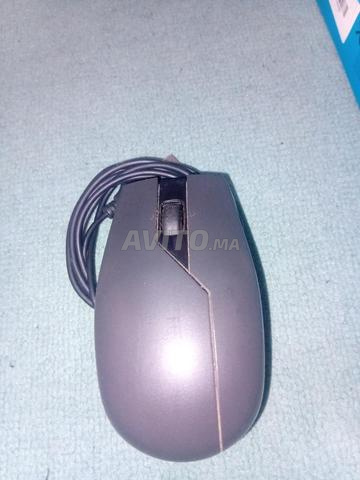 Clavier, souris et montre - 2