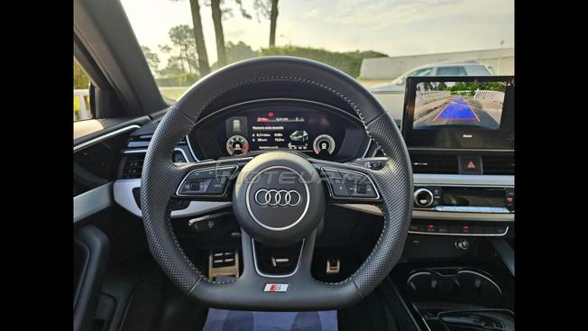Audi A4 Diesel Automatique 2020 à Al Hoceima