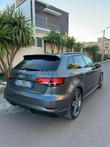 Audi A3 Diesel Automatique 2018 à Khouribga