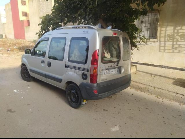 سيارة بحالة جيدة - 2