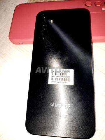 Je veux vendre un nouveau téléphone A14 d'Amérique