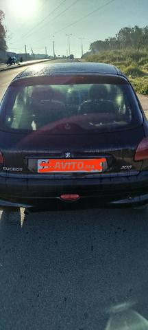 Peugeot 206 Essence Manuelle 2003 à Tit Mellil