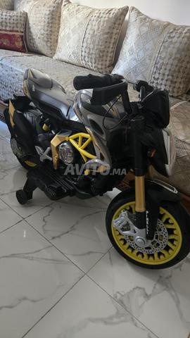 دراجة نارية كهربائية 12 فولت للأطفال