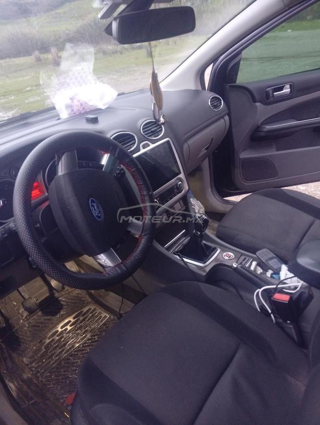 ford focus ghia