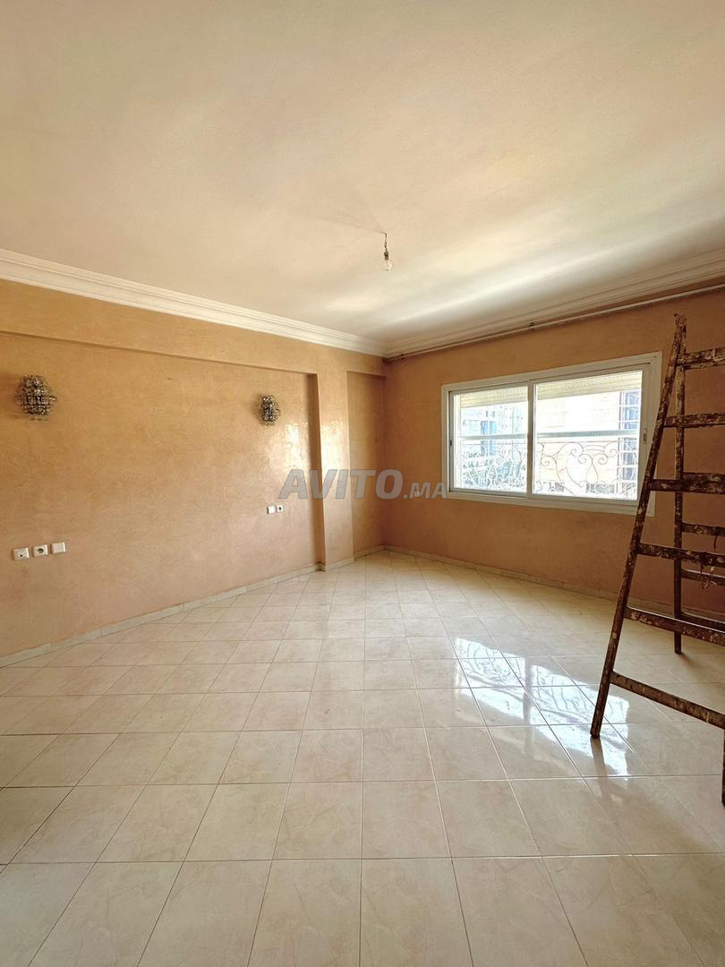 Appartement vide à louer 3 chambres - image 2