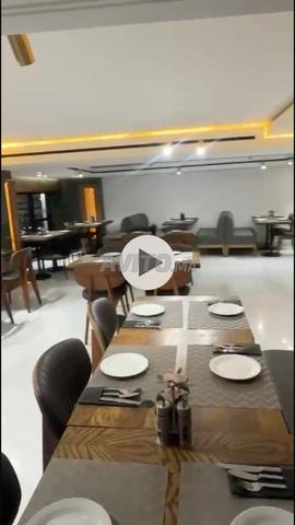 Restaurant de luxe équipé à vendre, quasi neuf - 2