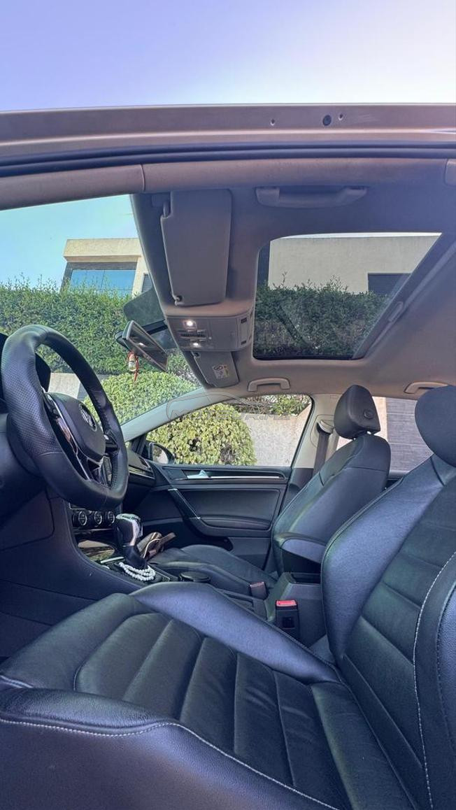 Volkswagen Golf 7 Diesel Automatique 2019 à Agadir
