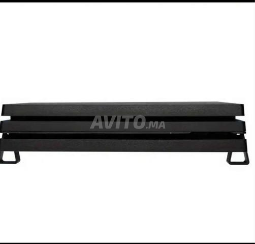 حامل بلايستيشن 4 برو (4 قطع) السعر ثابت - 2