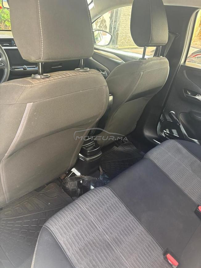 voitur opel corsa