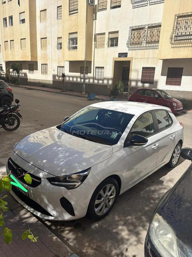 voitur opel corsa