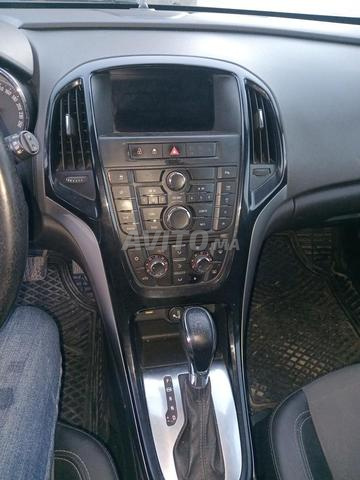 Opel Astra Automatique 2016 - 2
