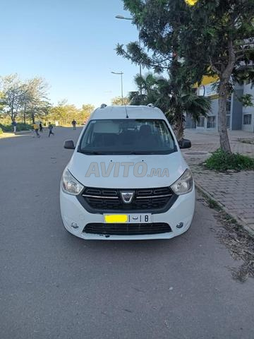 Dacia Dokker 2015 double cabine 147km