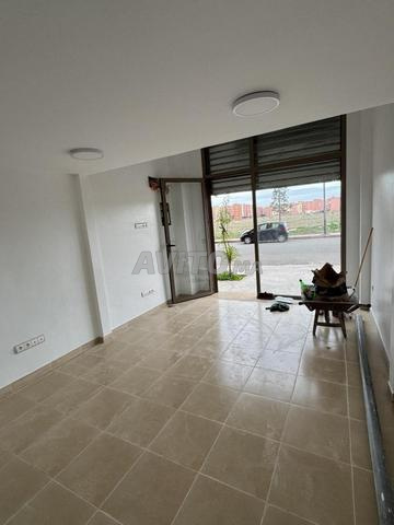 Local commercial tout équipé À LOUER - 2