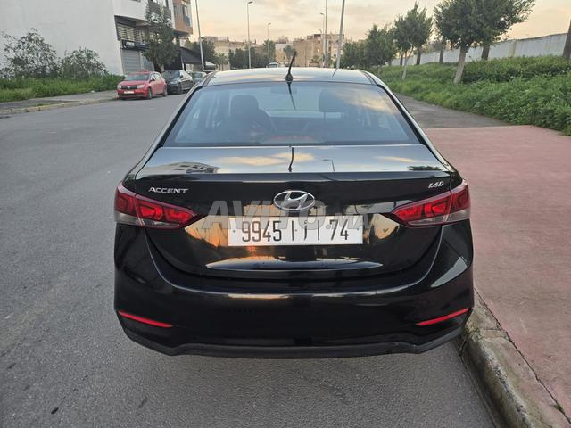 Hyundai Accent Diesel Automatique - 2