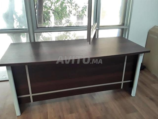 Bureau de travail / chaise / vestiaire - 2