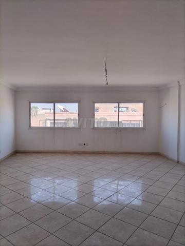 كراء محل تجاري بموقع استراتيجي بـ 6500 درهم - 2