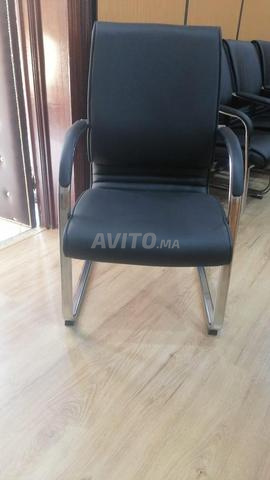 Chaise visiteur — Chaise visiteur/vestiaire/bureau