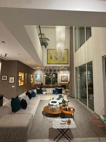 Villa moderne à vendre quartier Californie isolé