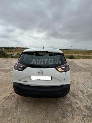 أوبل كروسلاند ديزل يدوية 2020 في أكادير - 2