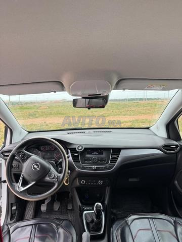 أوبل كروسلاند ديزل يدوية 2020 في مراكش - 2