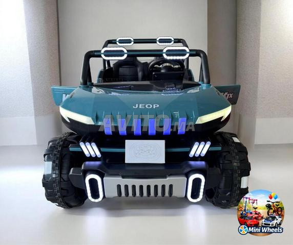 سيارة جيب كهربائية كبيرة 12 فولت 4x4 للأطفال جديدة - 2