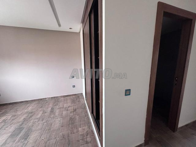 STUDIO 1ER ÉTAGE LOTISSEMENT WOUROUD