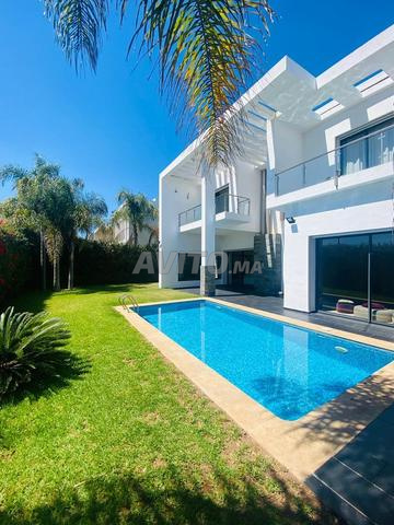 Villa de luxe à louer Bouskoura