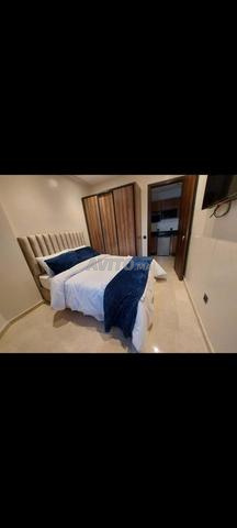 STUDIO MEUBLÉ 44M2 À LOUER BOURGOGNE - 2