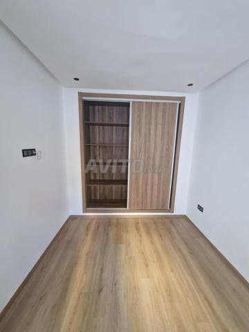 Studio neuf à louer à quartier des hôpitaux