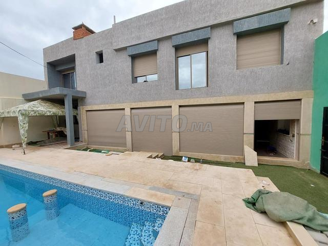 فيلا للإيجار للعطلات أو للبيع - 2