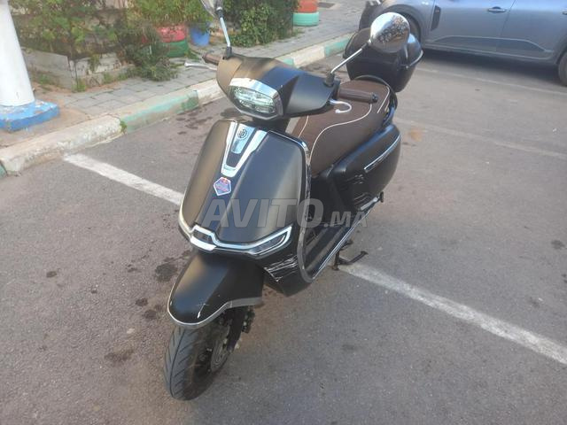 Moto presque neuve à vendre à Ain Attig - 2