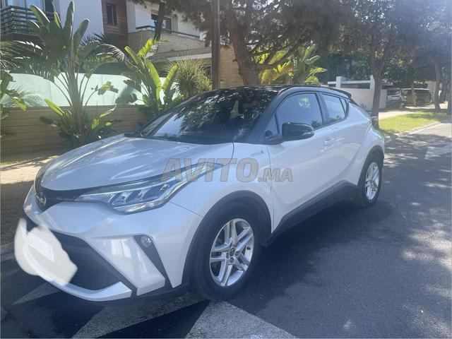 تويوتا سي-إتش آر بحالة ممتازة