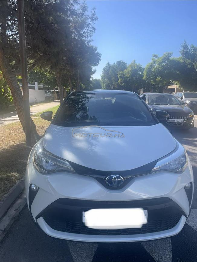Toyota C-HR tres bon état 