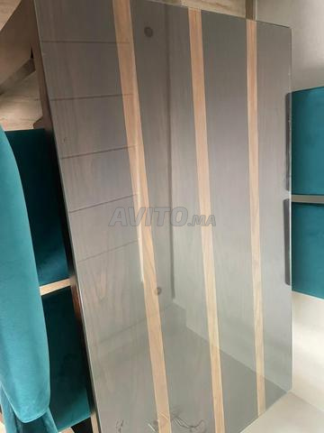 Table à manger et 6 chaises - 2