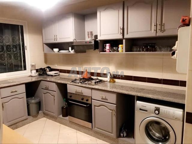 Studio moderne et propre - 2