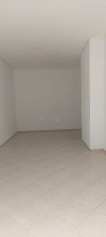 محل للبيع بالقرب من دون بوسكو القنيطرة - 2