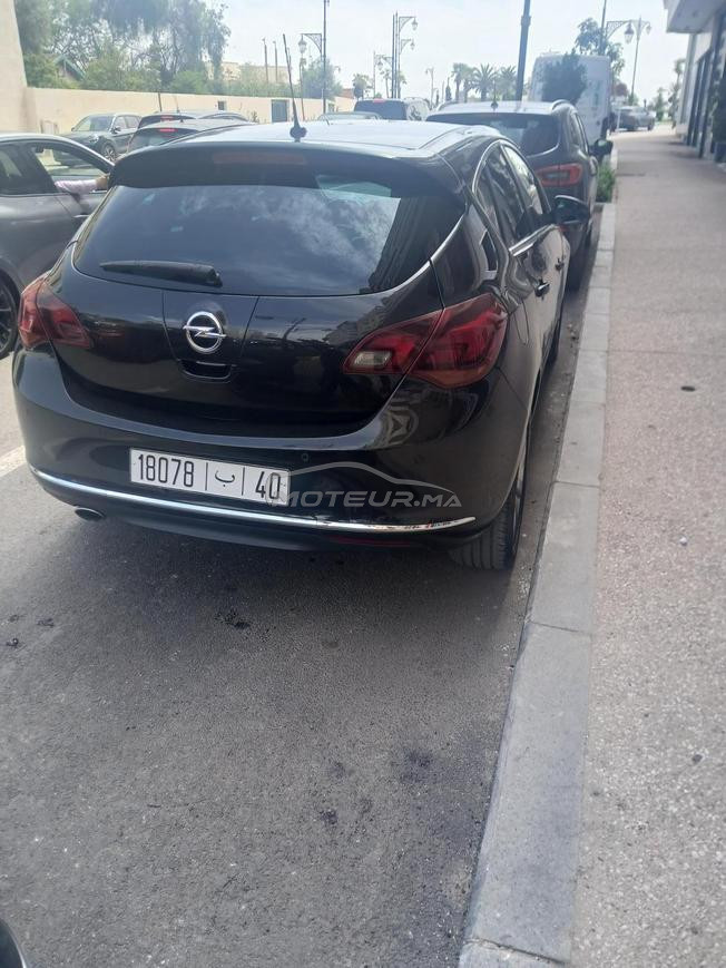 opel stra 2014 automatique