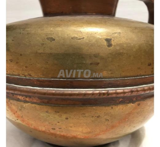 وعاء عتيق من النحاس لمجموعاتكم - 2