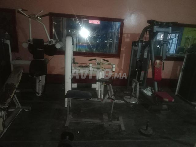 معدات لقاعة كمال الأجسام - 2