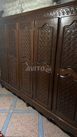 خزانة بـ 5 أبواب - 2