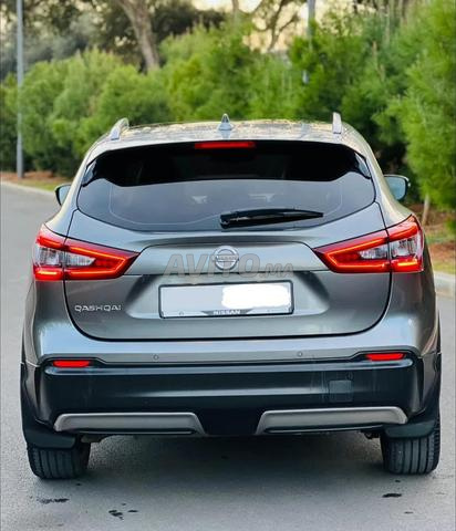 نيسان قشقاي - 2